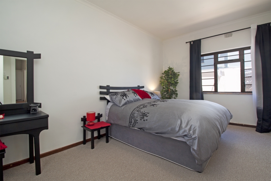 2 Bedroom Property for Sale in Fish Hoek Western Cape
